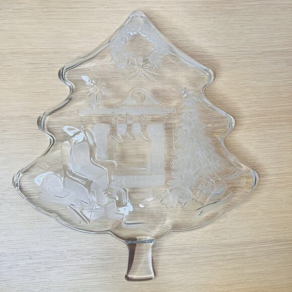 Glass Christmas Tree 13.5" Serving Dish Tray Decorative Plate by Studio Nova - Picture 6 of 6